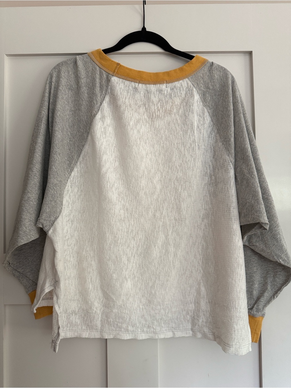 We The Free NWOT Colorblock Lightweight Raglan Baseball Shirt - Picture 4 of 4